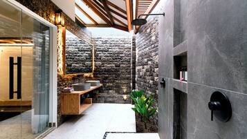 Premium Villa, 3 Bedrooms, Pool View | Bathroom | Shower, hair dryer, bidet, towels