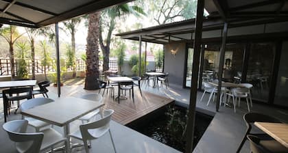The Elegant Guesthouse