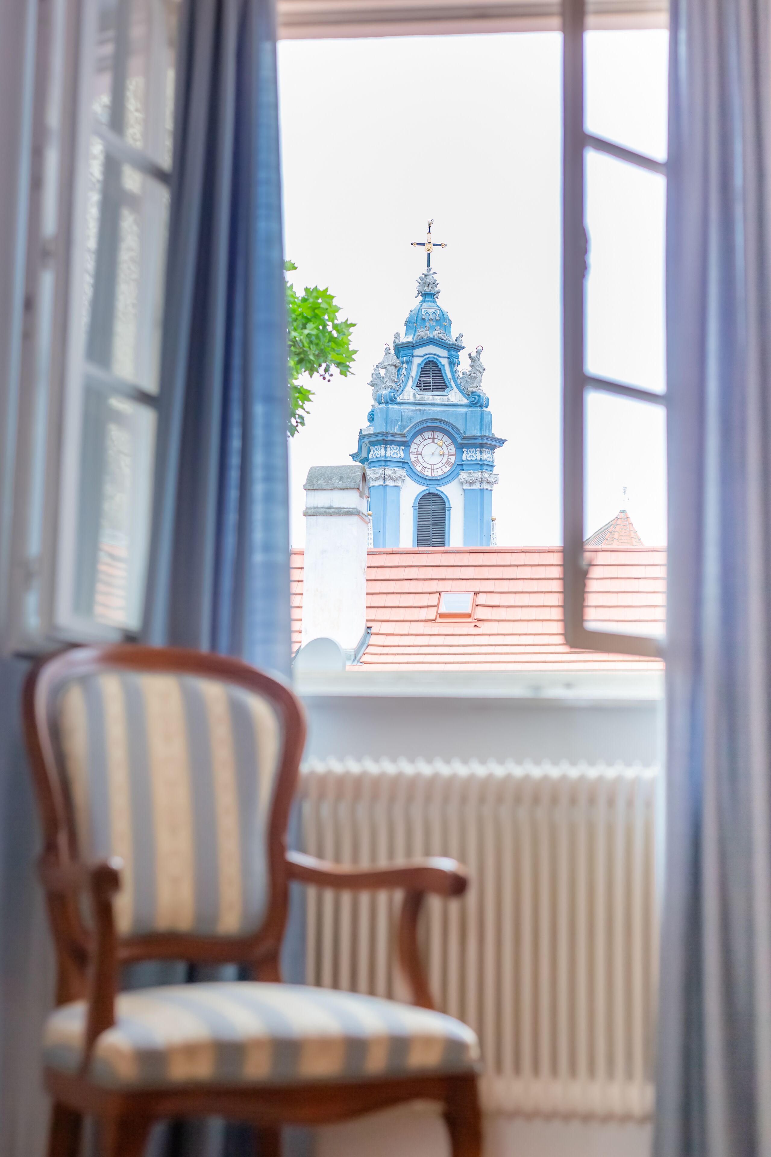 basic single room | view from room