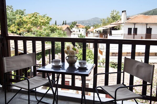 Double or Twin Room | Balcony