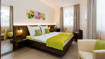 Desk, soundproofing, cots/infant beds, rollaway beds