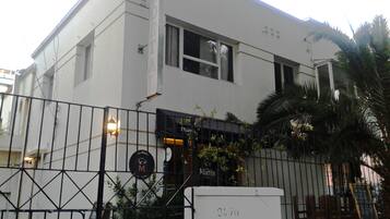 Façade de lâhĂ©bergement