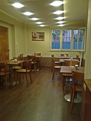 Kedai kopi
