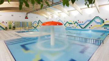 2 piscinas techadas