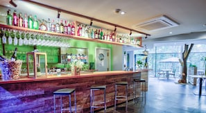 Bar (en la propiedad)