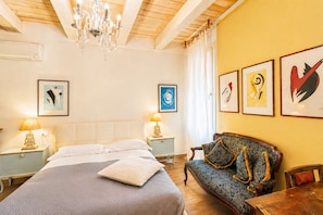 1 habitación, ropa de cama de alta calidad y minibar 