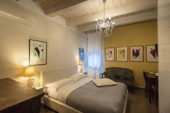 Deluxe Double or Twin Room, Ensuite