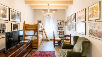 1 habitación, ropa de cama de alta calidad y minibar
