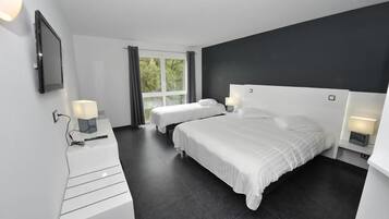 Premium bedding, minibar, in-room safe, desk