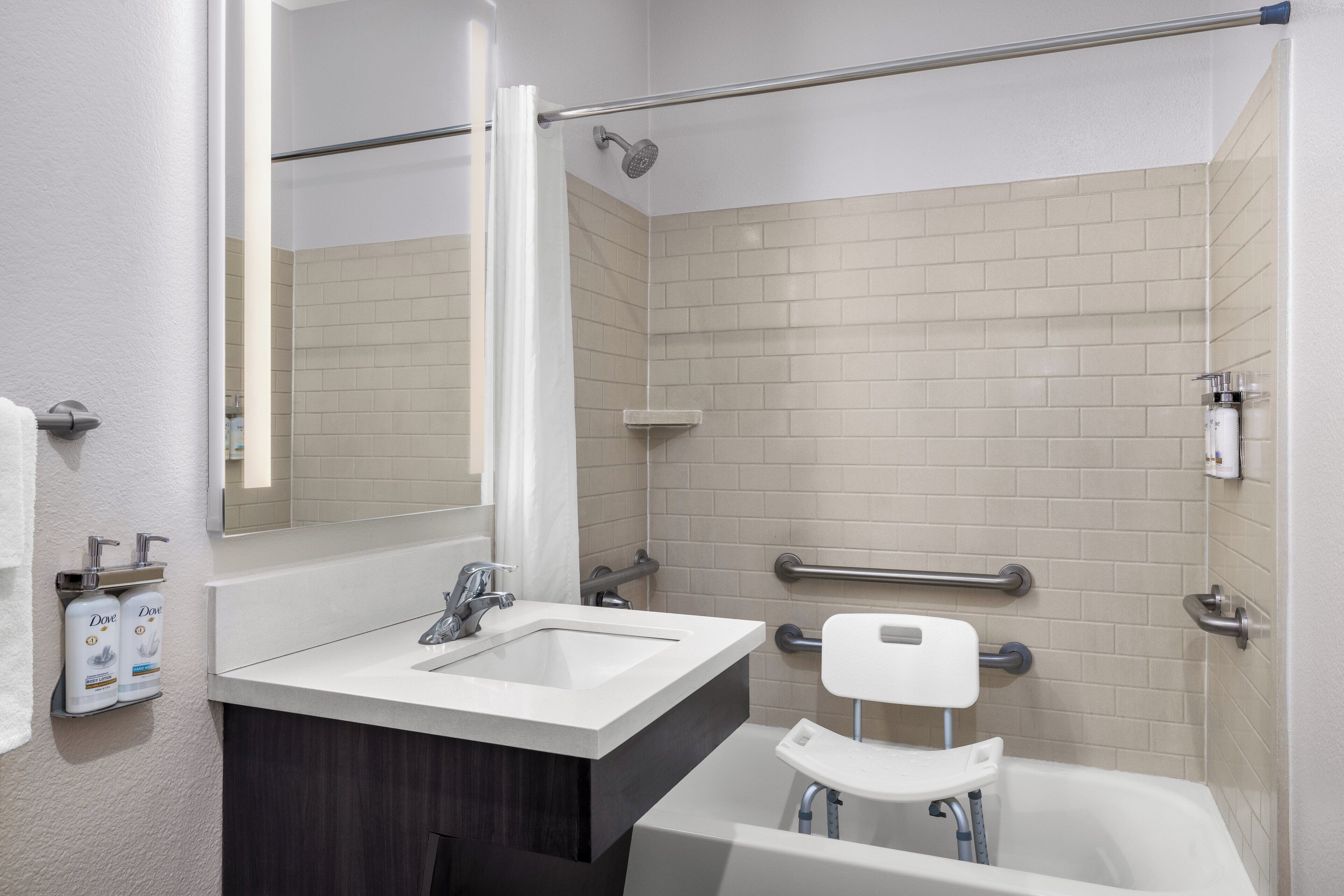 1 bedroom, in-room safe, desk, iron/ironing board