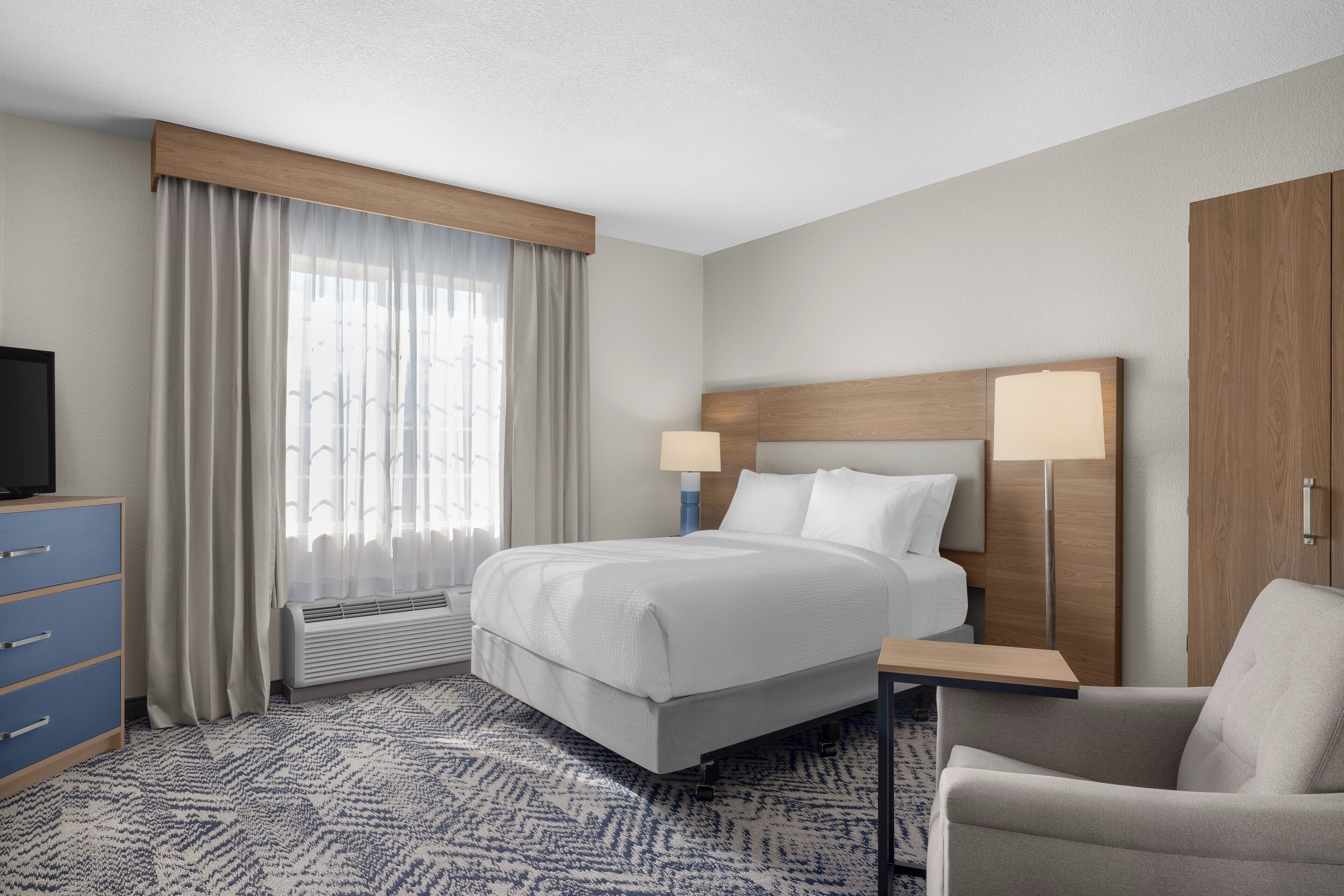 1 bedroom, in-room safe, desk, iron/ironing board