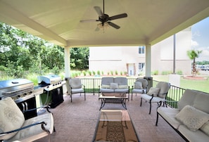 Gazebo - Candlewood Suites Alexandria by IHG (Alexandria)
