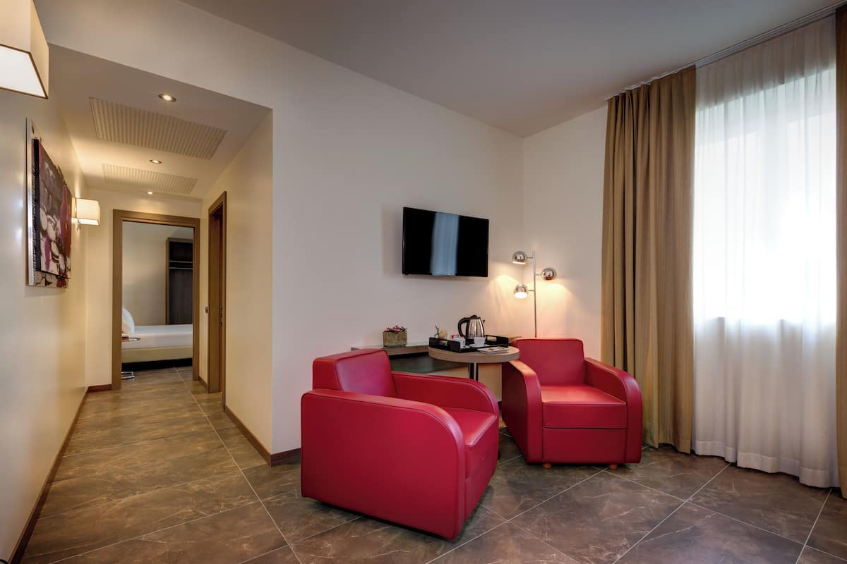 Ropa de cama de alta calidad, edredón y minibar