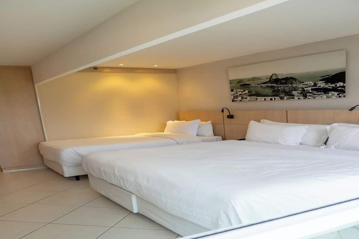 Superior Triple Room, Multiple Beds, Non Smoking | Hypo-allergenic bedding, minibar, in-room safe, desk