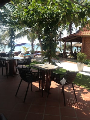 Breakfast, lunch, dinner served; international cuisine, beach views
