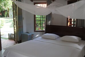 Minibar, in-room safe, desk, blackout curtains