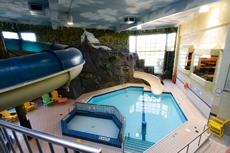 Canad Inns Destination Centre Windsor Park - Image 34