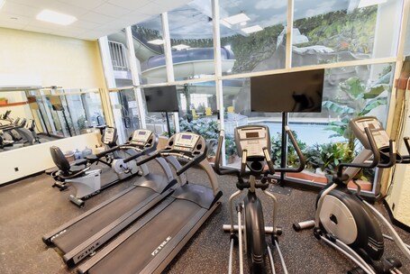 Canad Inns Destination Centre Windsor Park - Image 9