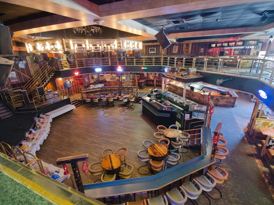 Se sirven almuerzos y cenas