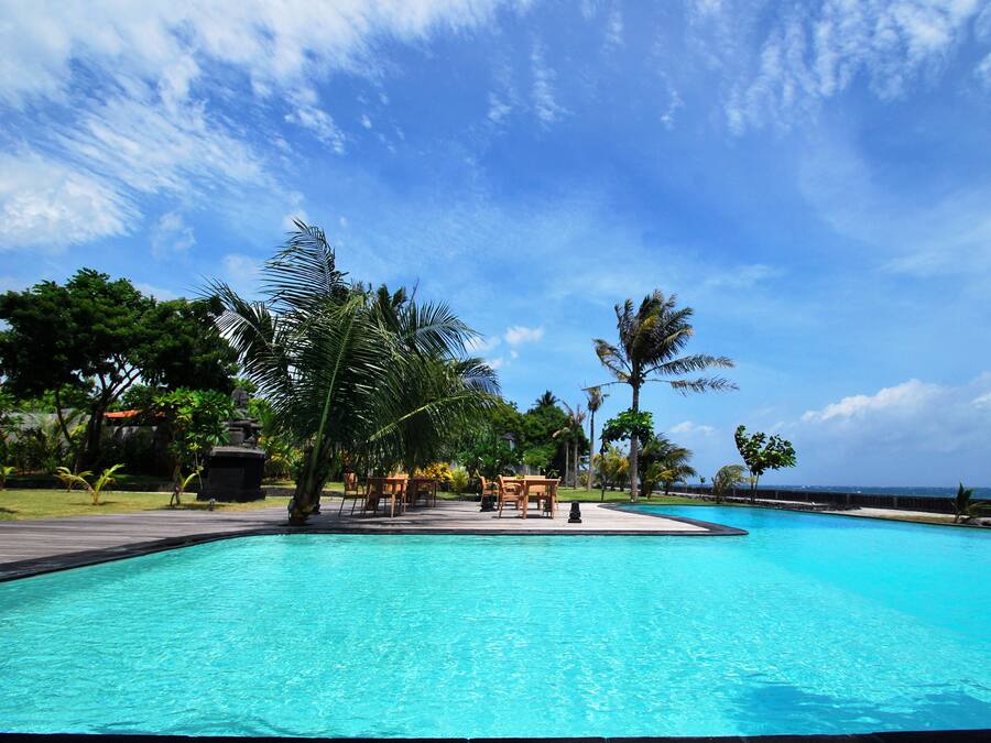 Outdoor pool, pool umbrellas, pool loungers