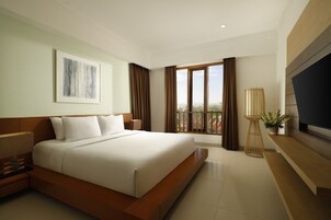 3 Bedroom Penthouse | 2 bedrooms, premium bedding, Select Comfort beds, minibar