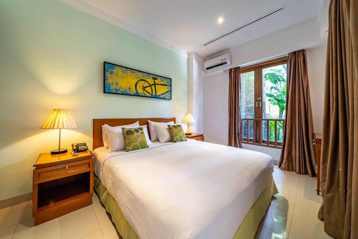 2 kamar tidur, seprai premium, tempat tidur Select Comfort, dan minibar