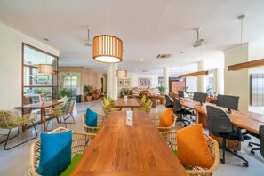 Restaurant - Sara Residence By Nakula (Legian)