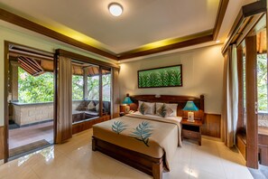 Ropa de cama de alta calidad y minibar 