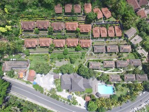 Property grounds - Puri Bunga Senggigi (Senggigi)