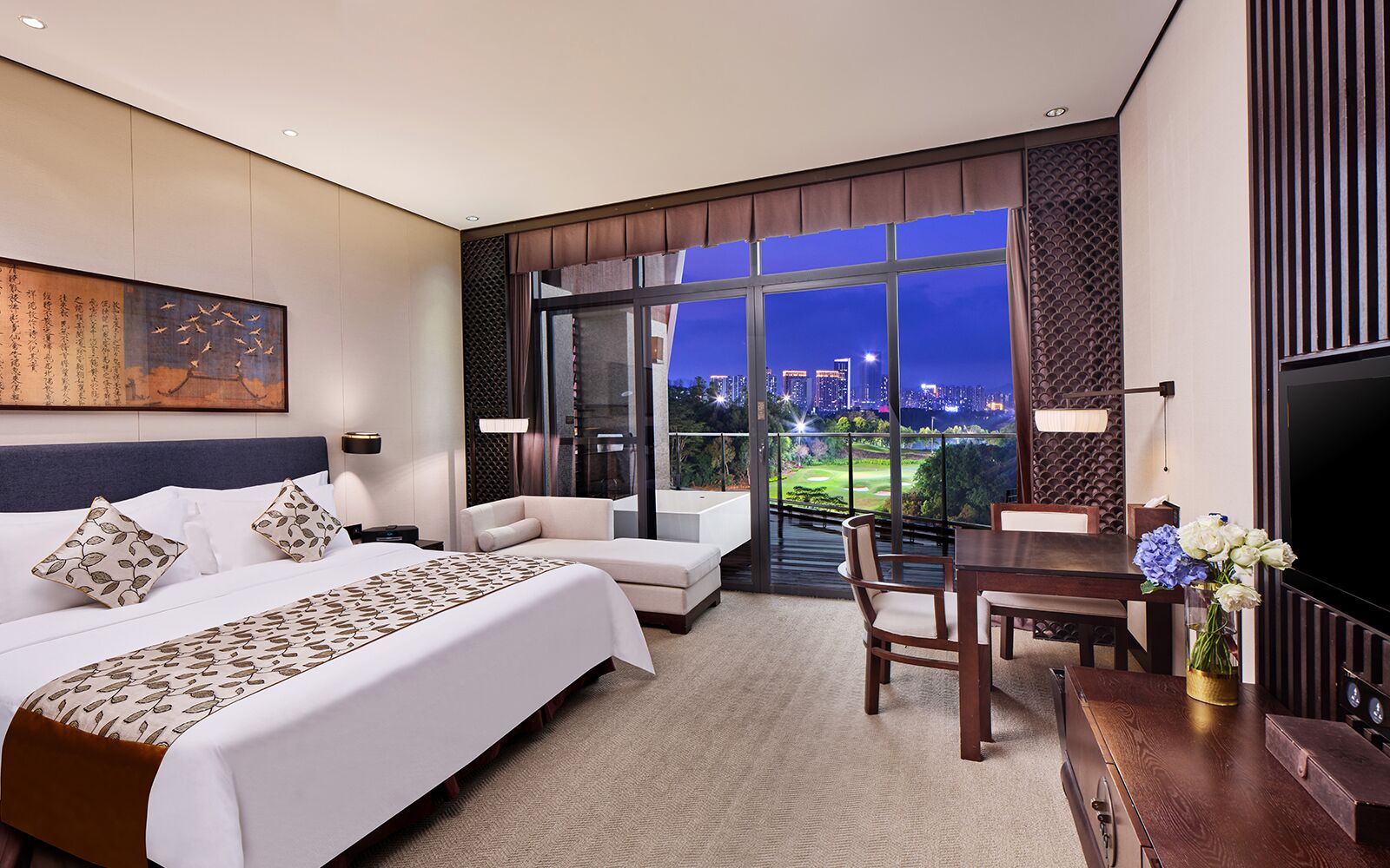 deluxe double room | premium bedding, minibar, in-room safe, desk