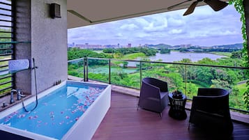 Executive Double Room | Terrace/patio