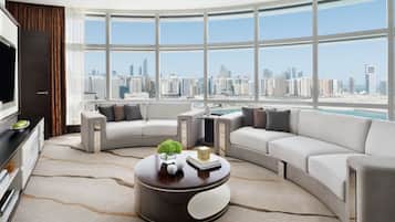 Rosewood Suite - Panoramic View | 客廳 | 55 吋平面電視連衛星電視頻道、電視、DVD 播放機