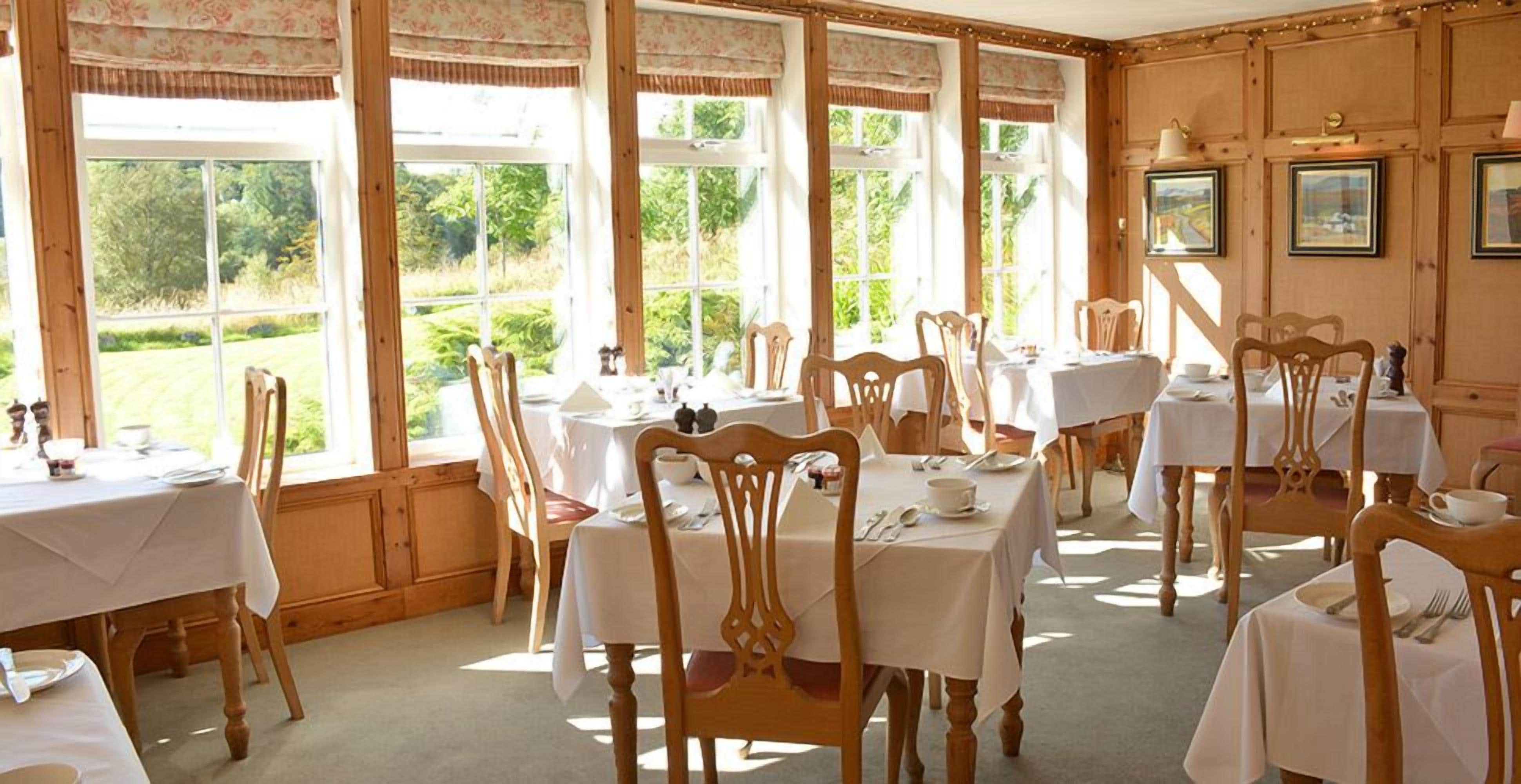 breakfast and dinner served