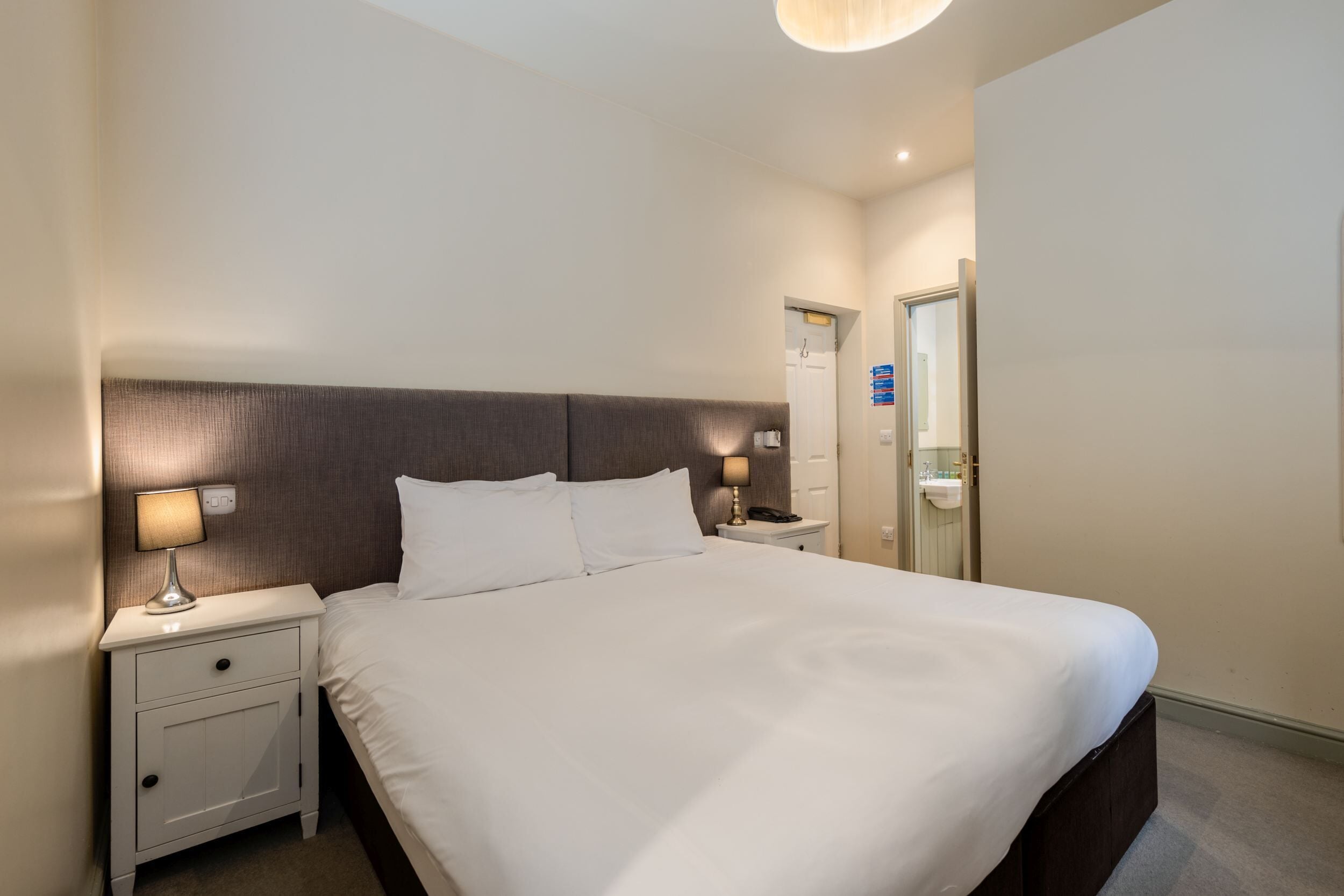 Family Room | Individually decorated, individually furnished, desk, soundproofing