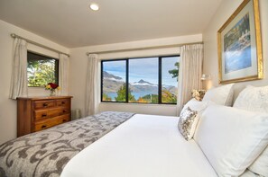 Ropa de cama de alta calidad y cortinas blackout 