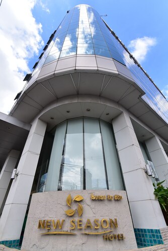 New Season Hotel