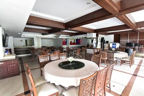 Daily English breakfast (THB 200 per person)