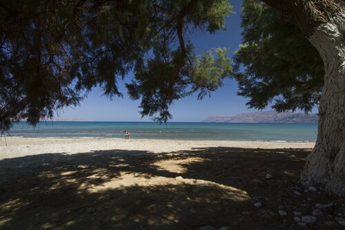 Mediterranean Hotel & Apartments