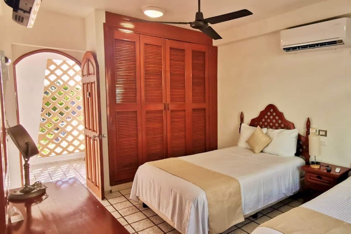 Junior Studio Suite, 2 Double Beds