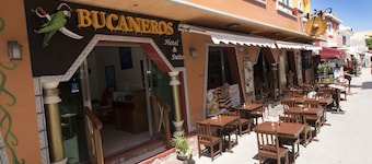 Hotel & Restaurant Bucaneros, Isla Mujeres