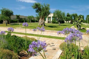 Lobby sitting area - Masseria Torre del Diamante (Fasano)