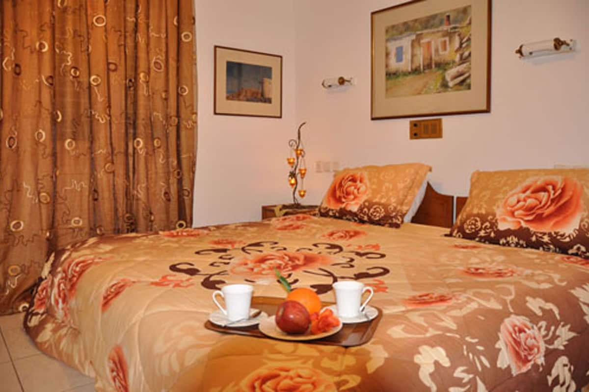 1 bedroom, pillowtop beds, in-room safe, iron/ironing board