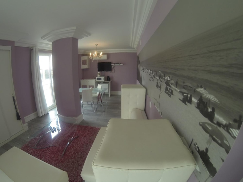 Inn Seventies by null