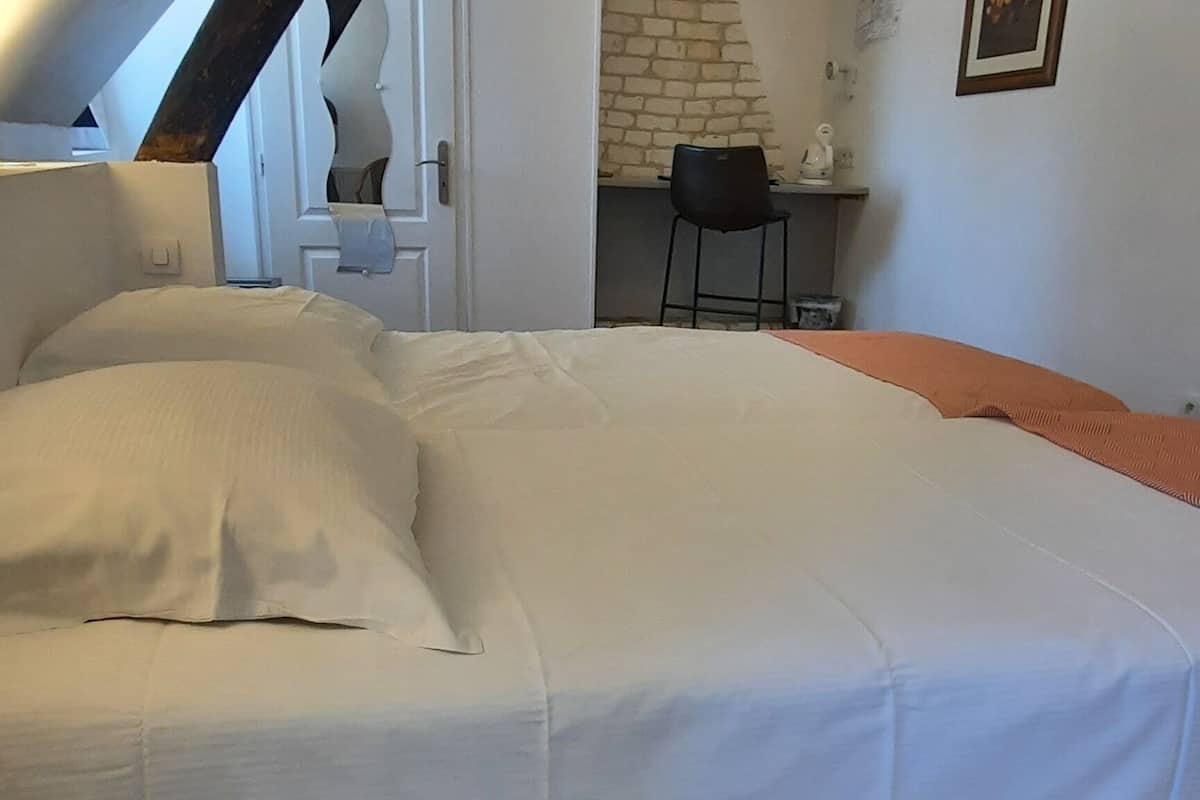 basic twin room, 2 single beds | premium bedding, desk, soundproofing, iron/ironing board