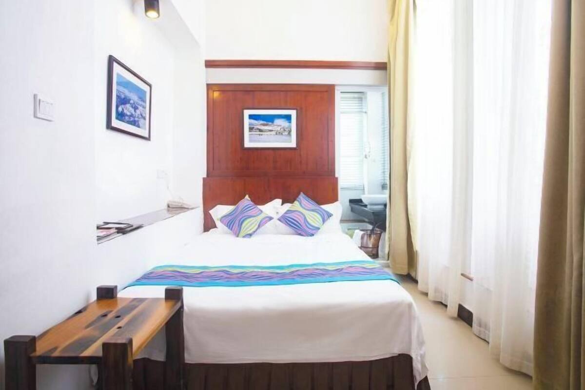 Bureau, Internet gratuit par câble