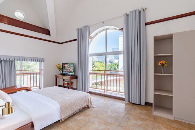 Schreibtisch, kostenloses Internet per Kabel