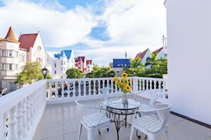 Schreibtisch, kostenloses Internet per Kabel