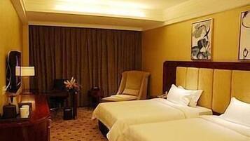 Desk, free wired internet