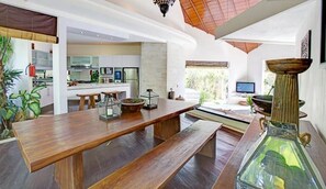 Daily continental breakfast (IDR 50000 per person) - Villa Sahaja (Kerobokan)