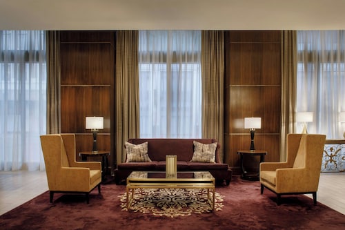 Ambassador Hotel Wichita, Autograph Collection
